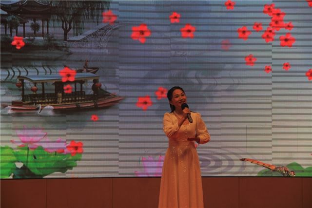 G:\林常平  民盟省委  温暖福建  诗歌春晚\温暖福建诗歌春晚\采纳\IMG_6090.JPG