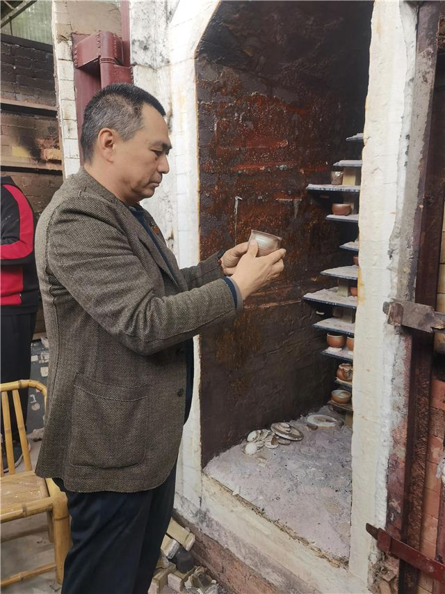 今北京冬运春意，观中国落灰柴烧